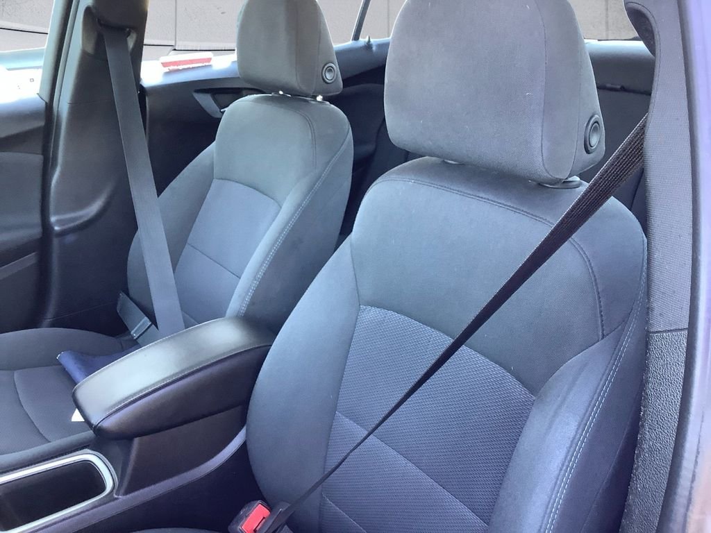 Used 2018 Red Chevrolet LT image 8