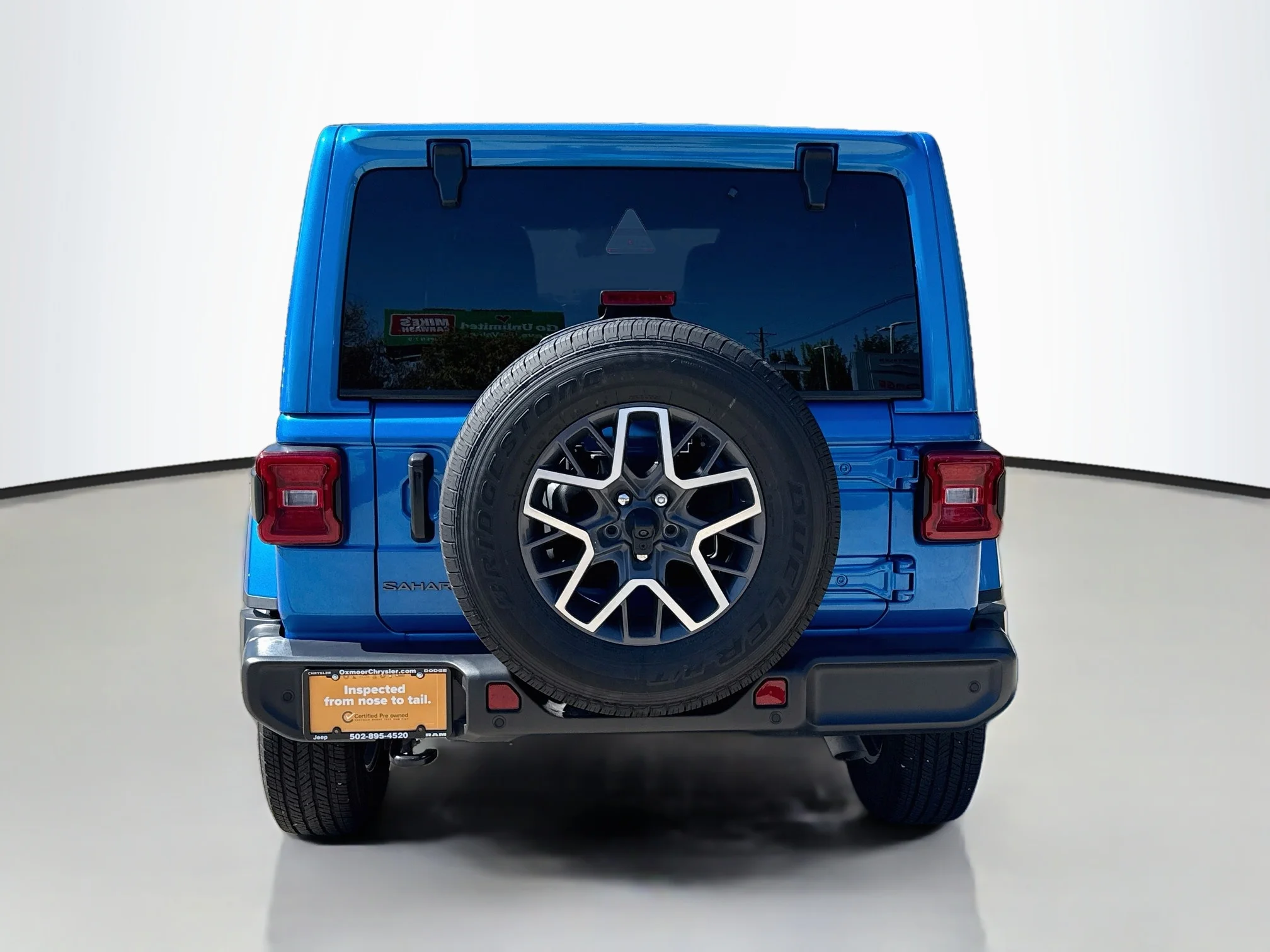 Certified Used 2025 Hydro Blue Pearlcoat Jeep Sahara image 7