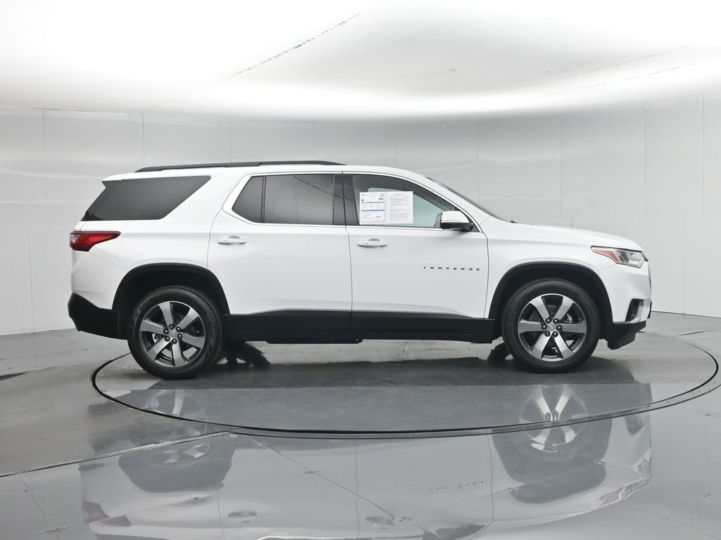 Certified Used 2020 White Chevrolet 3LT image 30