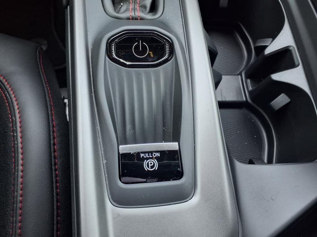 New 2025 Diamond Black Crystal Pearlcoat Dodge R/T image 12