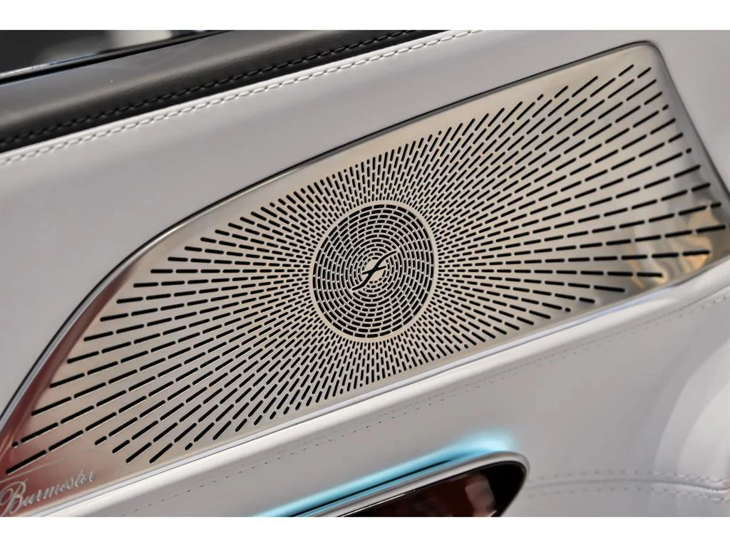 New 2026 MANUFAKTUR garnet red metallic (Red Ambiance) Mercedes-Benz Mercedes-Maybach SL 680 image 52