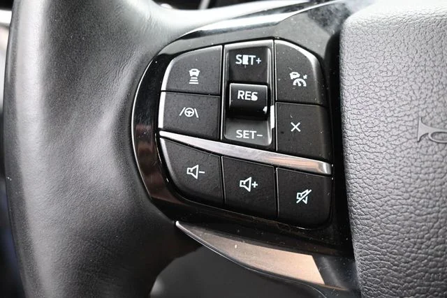 Used 2021 Blue Ford Platinum image 20