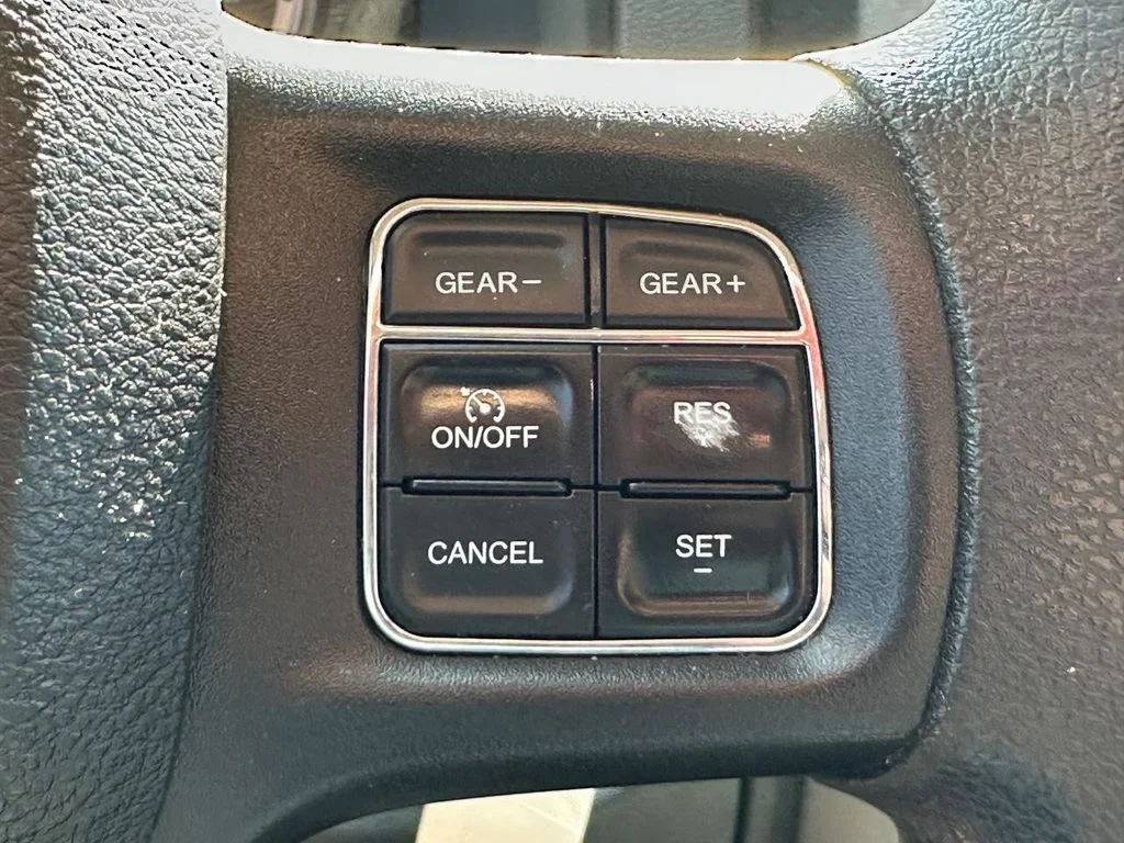 Used 2019 Granite Crystal Metallic Ram  image 14