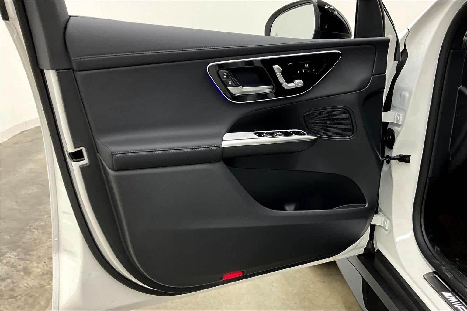 New 2026 Polar White Mercedes-Benz AMG® GLC 43 image 10