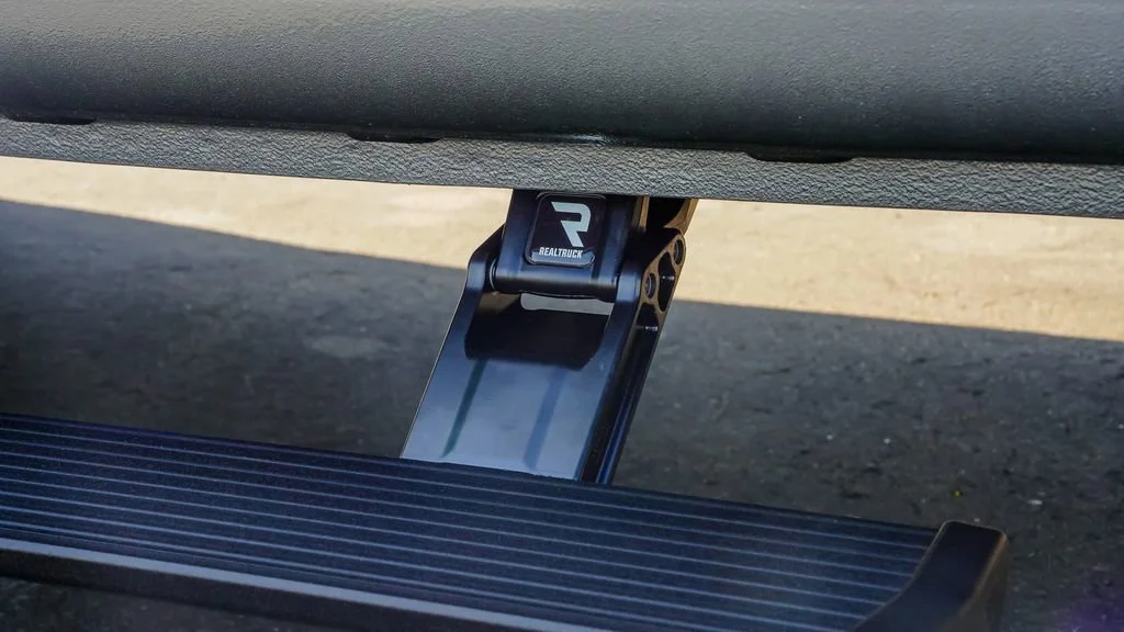2026 GMC Sierra 1500 AT4X - Photo 8