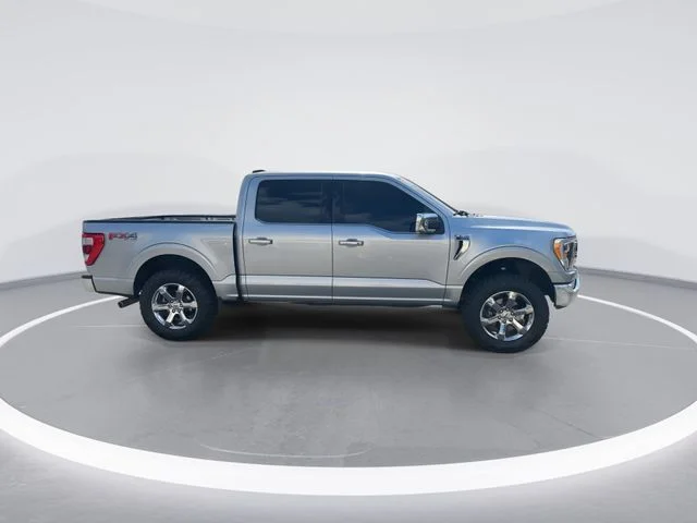 Used 2023 Silver Ford Lariat image 8