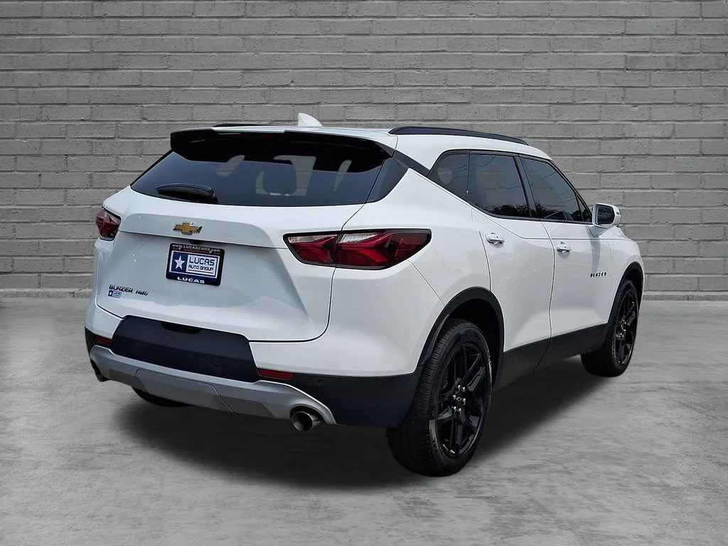 Used 2020 SUMMIT WHITE Chevrolet LT image 11