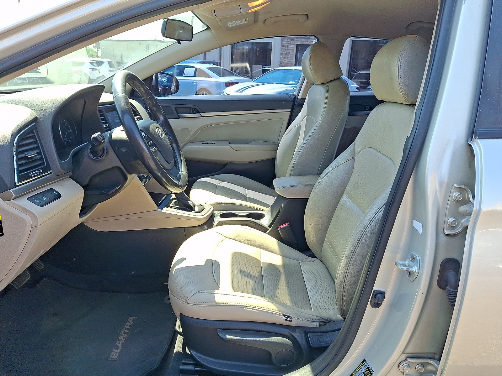Used 2017 Mineral Beige - WT Hyundai SE image 13