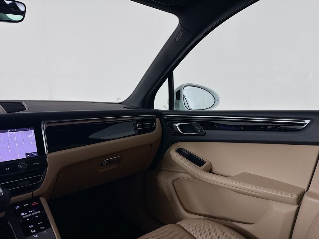 Used 2023 White Porsche  image 24