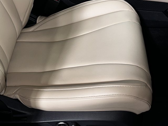 Used 2026 Platinum White Pearl Acura with Technology Package image 22
