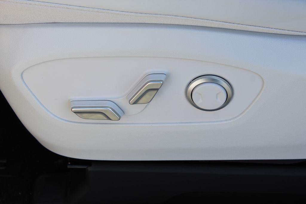 2026 Hyundai IONIQ 9 SEL - Photo 14