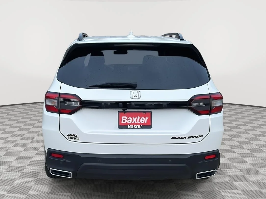 Used 2025 Platinum White Pearl Honda Black Edition image 10