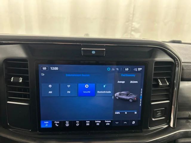 Used 2025 Gray Ford Lariat image 15