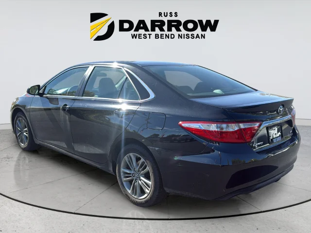 Used 2017 Black Toyota SE image 3