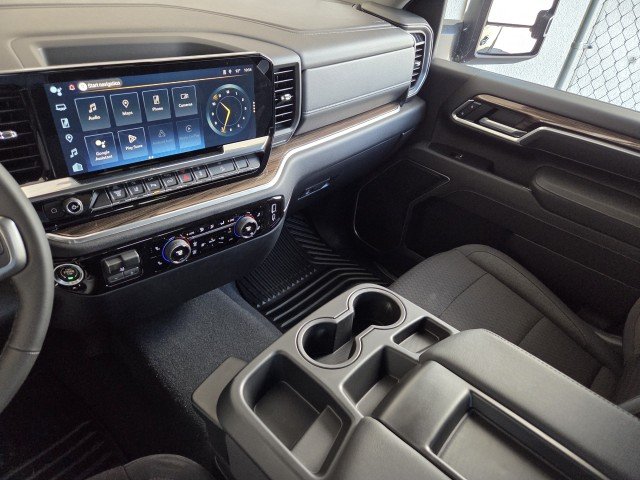 2026 Chevrolet Silverado 3500 HD LT - Photo 25