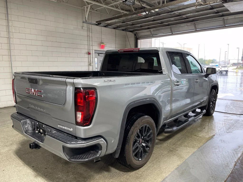 Used 2024 Silver GMC Elevation image 6