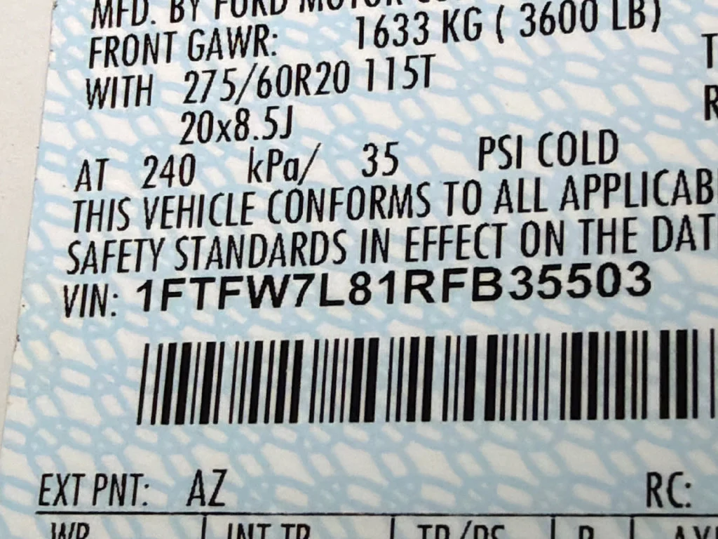 Used 2024 White Ford Platinum image 33