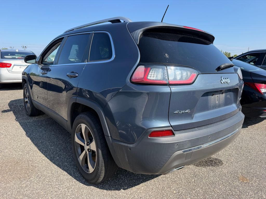 Used 2019 Blue Jeep Limited image 3