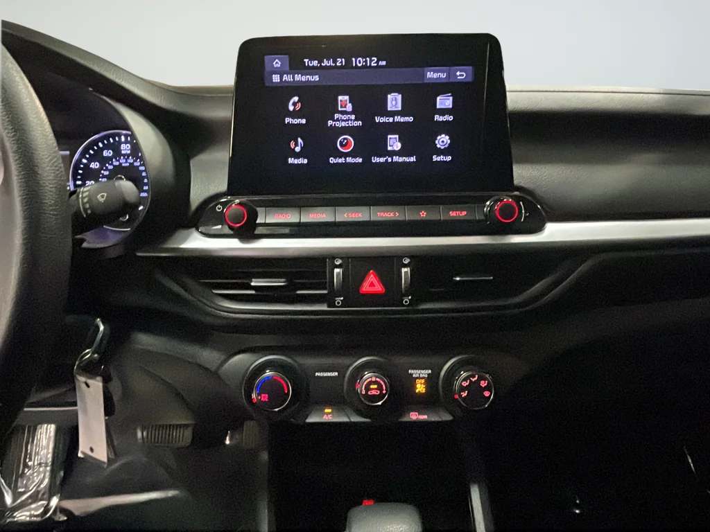 Used 2023 Black Kia LX image 20