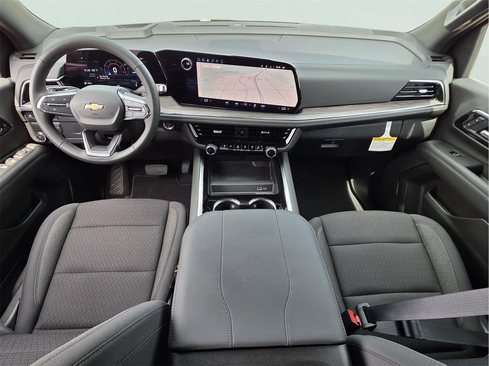 2026 Chevrolet Suburban LS - Photo 7