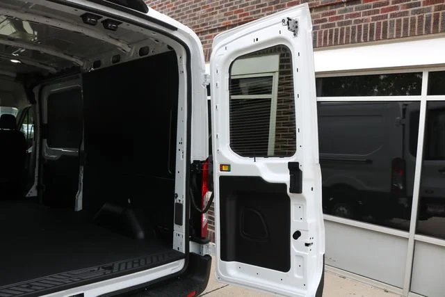 New 2026 Oxford White Ford Cargo Van image 27