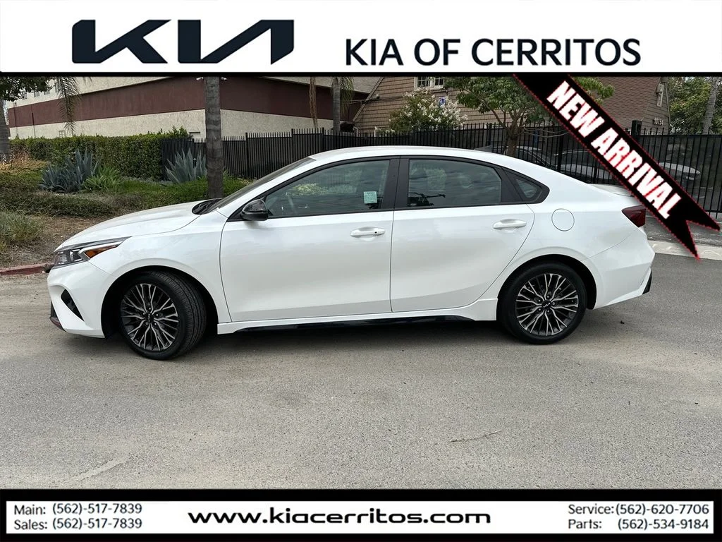 Certified Used 2023 White Kia GT-Line image 2