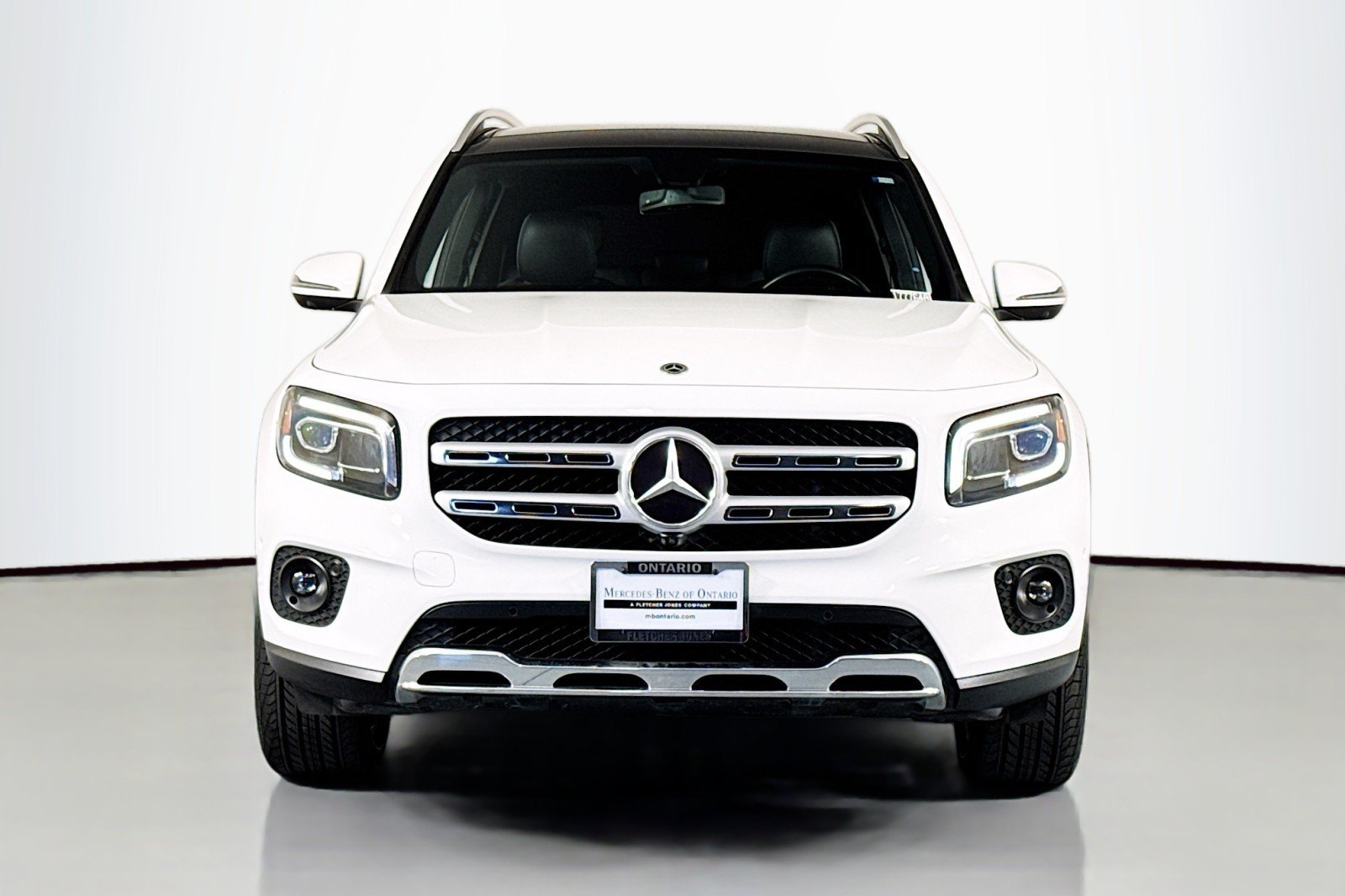 Used 2021 Polar White Mercedes-Benz 250 image 3