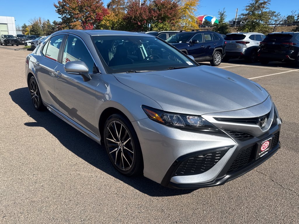 Used 2024 Silver Toyota SE image 9