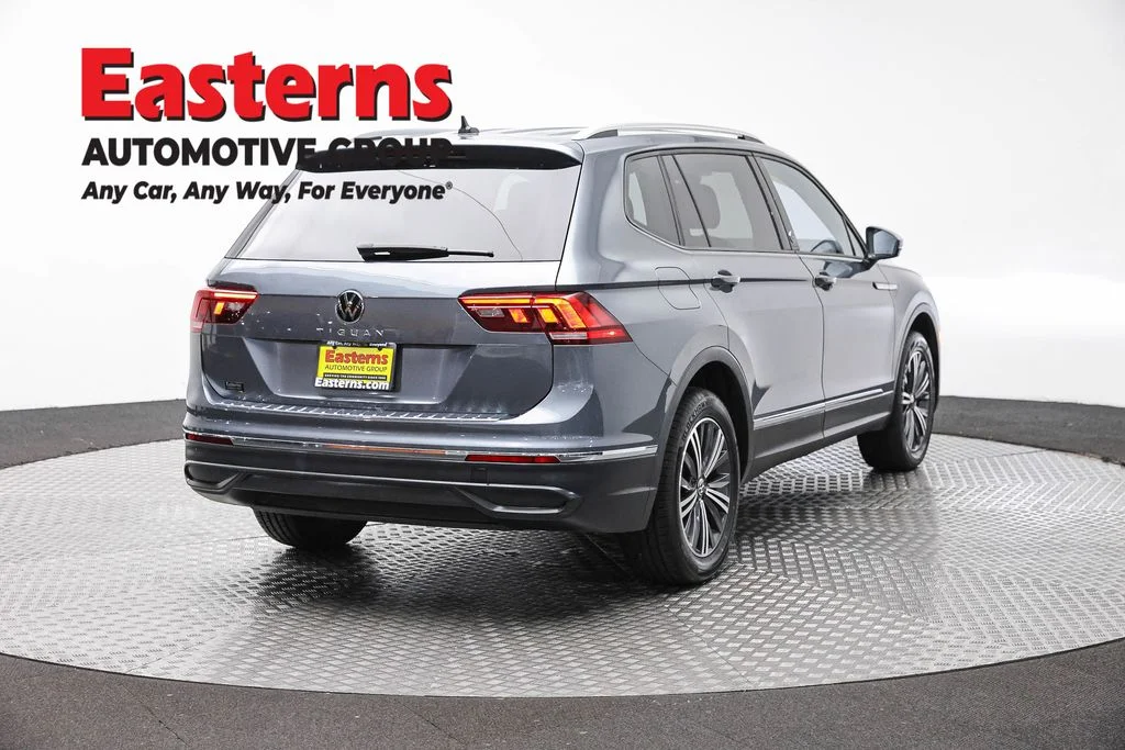 Used 2024 Gray Volkswagen 2.0T Wolfsburg Edition image 5