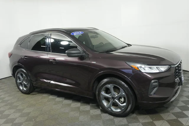 Used 2023 Cinnabar Red Metallic Ford ST-Line image 1