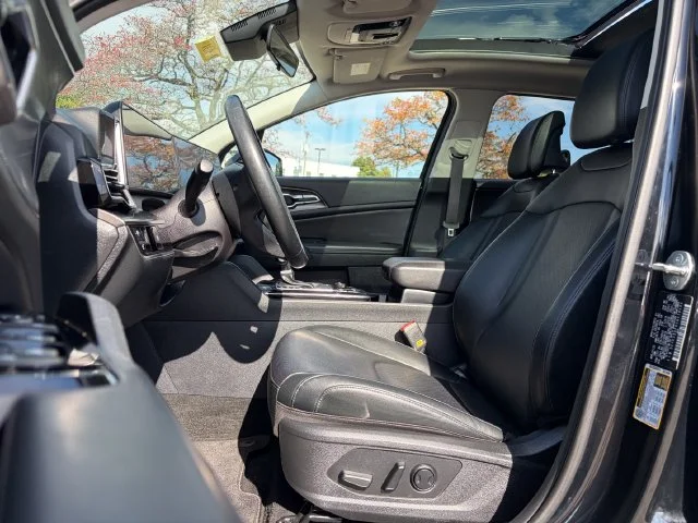 Certified Used 2025 Black Kia EX image 23