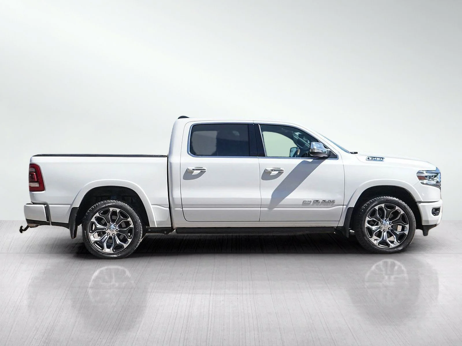 Used 2021 Ivory White Tri-Coat Pearlcoat Ram Limited image 6