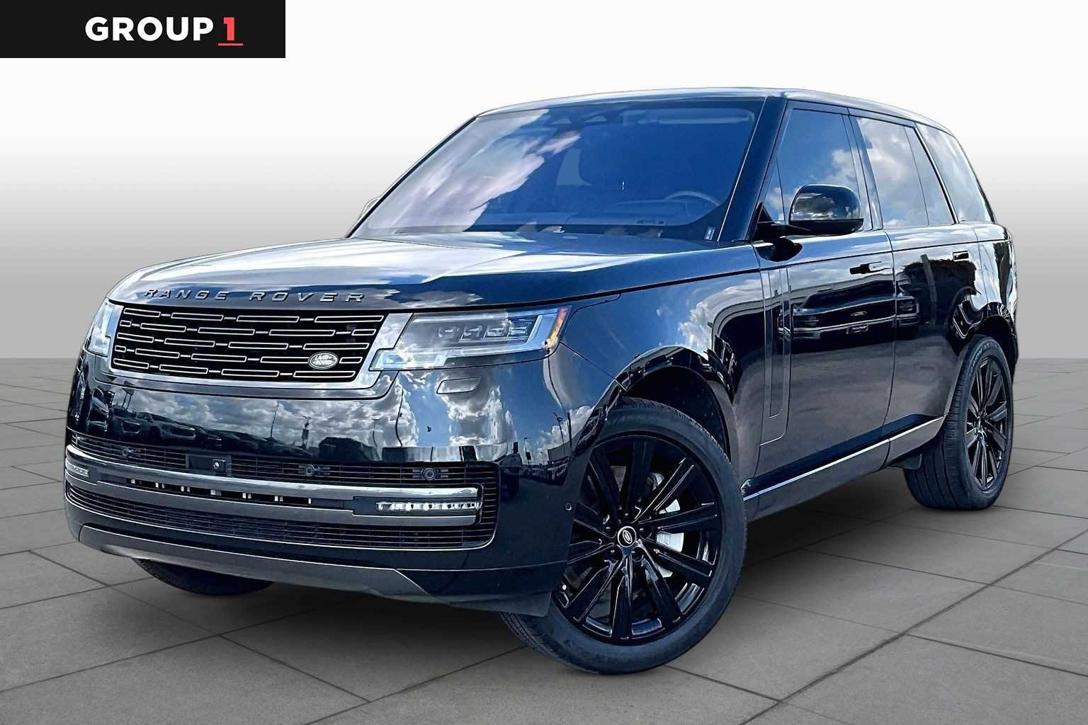 Pre-Owned 2023 Land Rover Range Rover SE