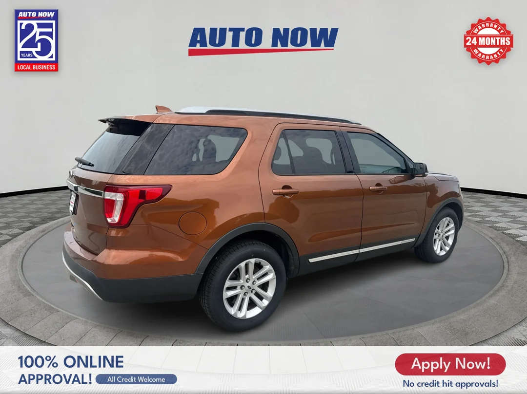 Used 2017 Canyon Ridge Metallic Ford XLT image 5