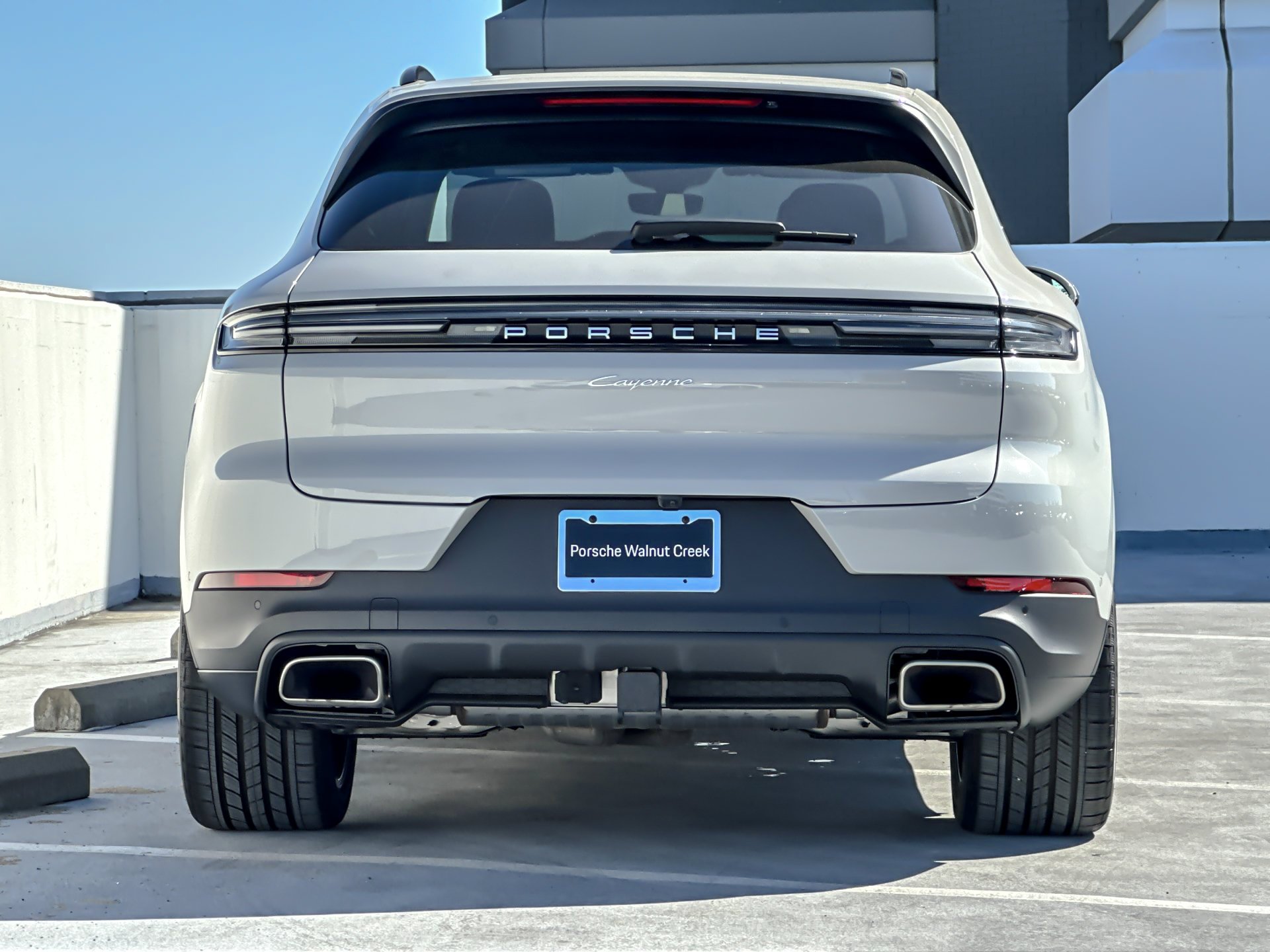 2026 Porsche Cayenne Base - Photo 8