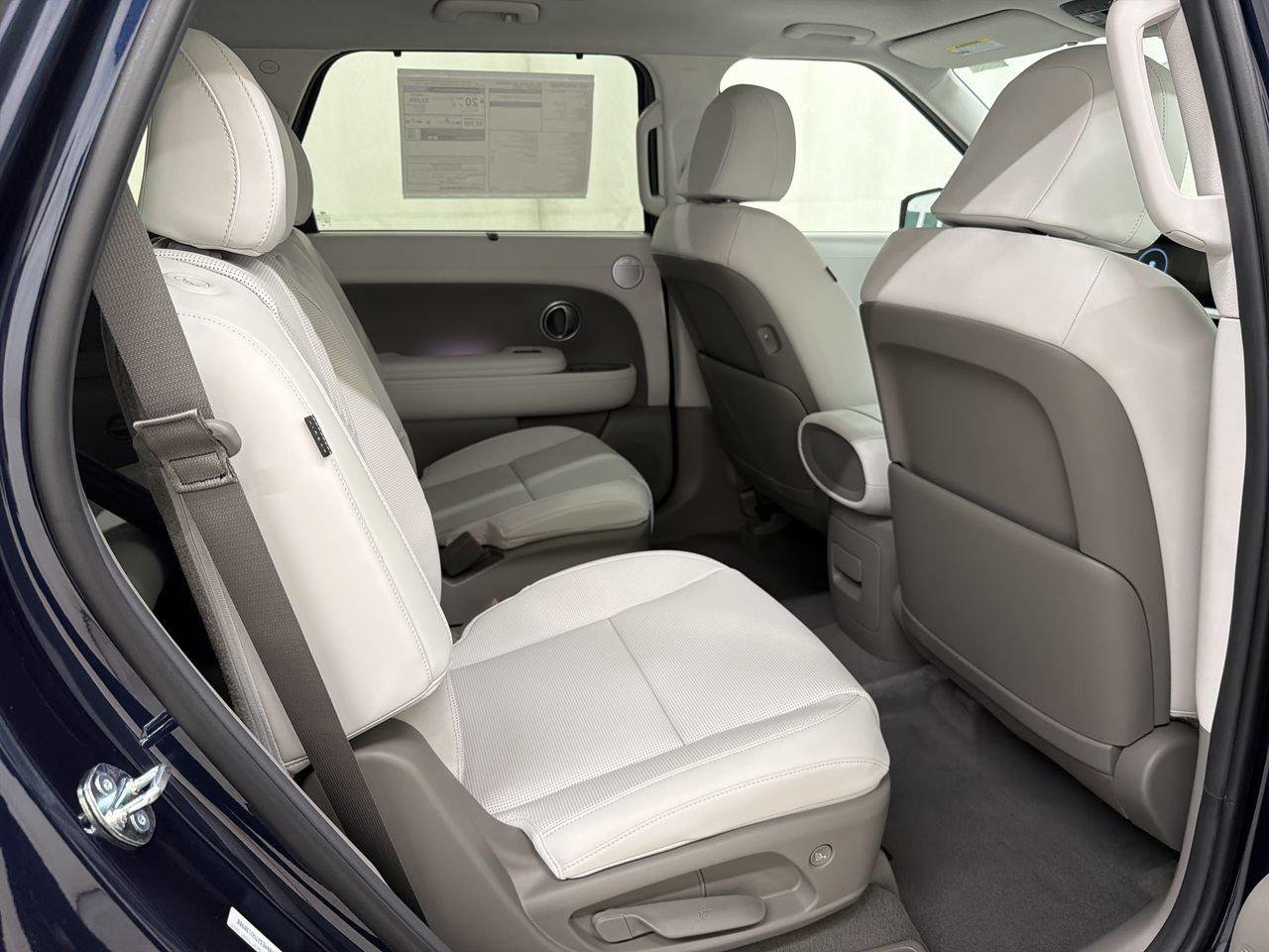 New 2027 Pacific Sapphire Pearl Hyundai SEL Premium AWD image 20