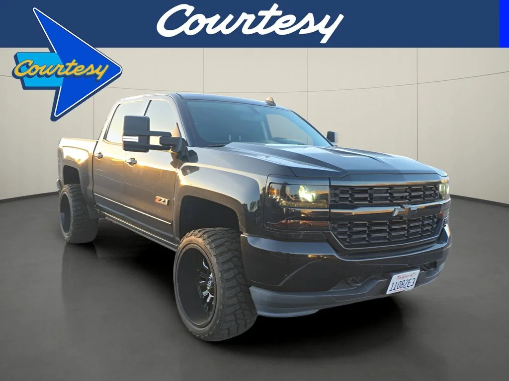 Used 2018 Black Chevrolet LT image 1