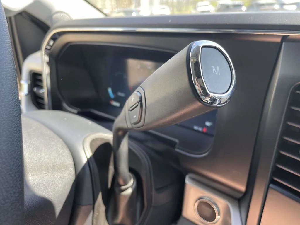New 2026 Agate Black Metallic Ford XLT image 17