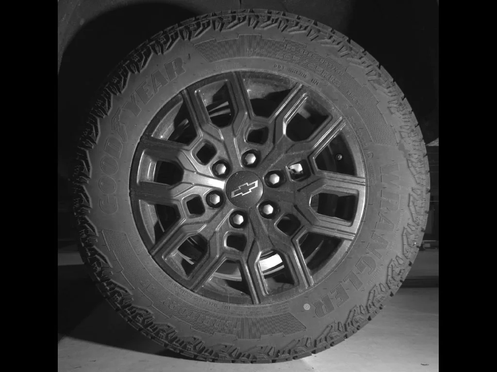 Used 2025 Gray Chevrolet Trail Boss image 15