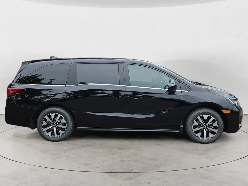 2026 Honda Odyssey EX-L - Photo 21