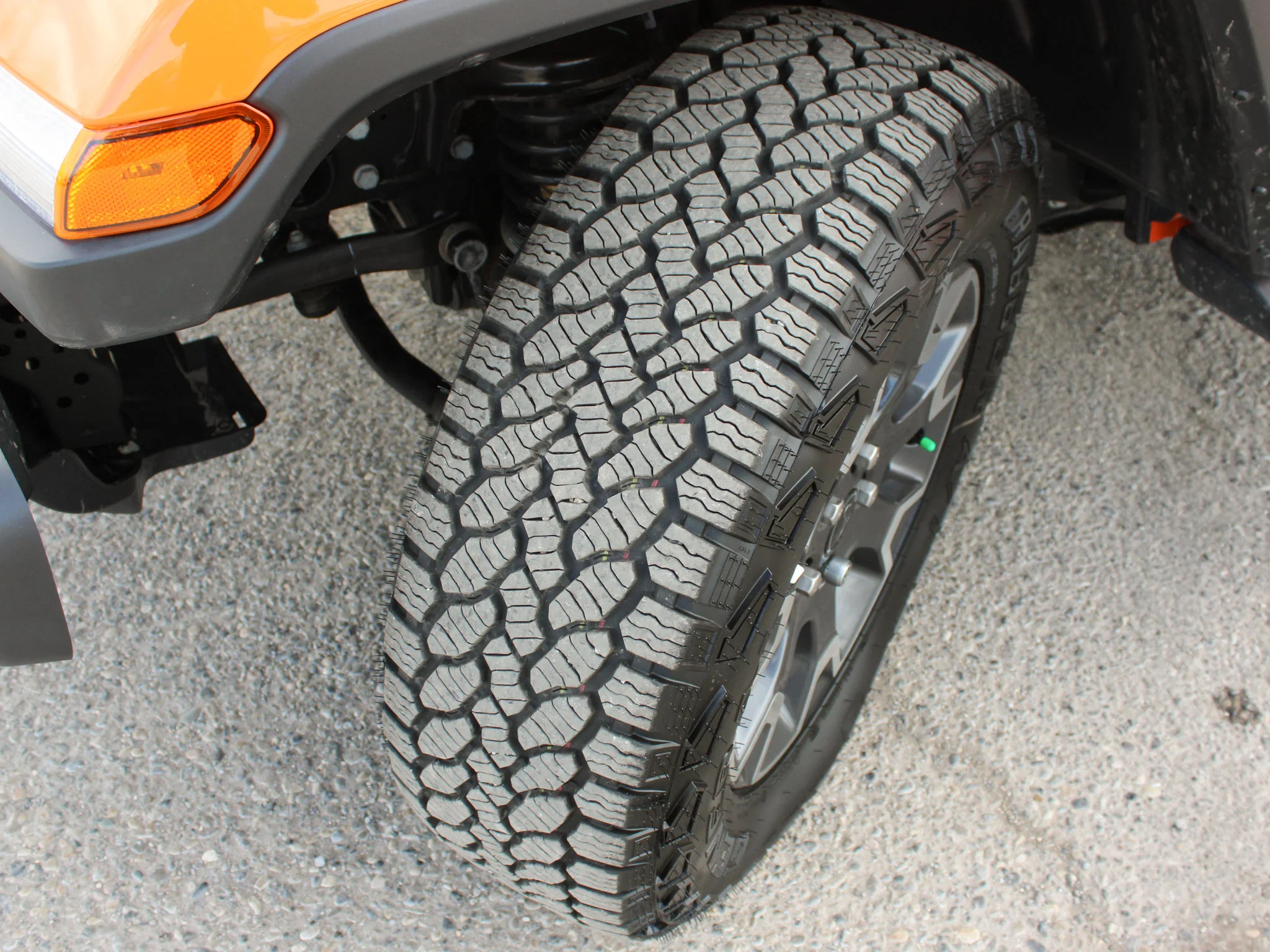 Certified Used 2025 joose Jeep Sahara * V6 | McKinley Leather Seats | Trailer Tow Group | Apple CarPlay | Alpine | Adaptive Cruise image 13