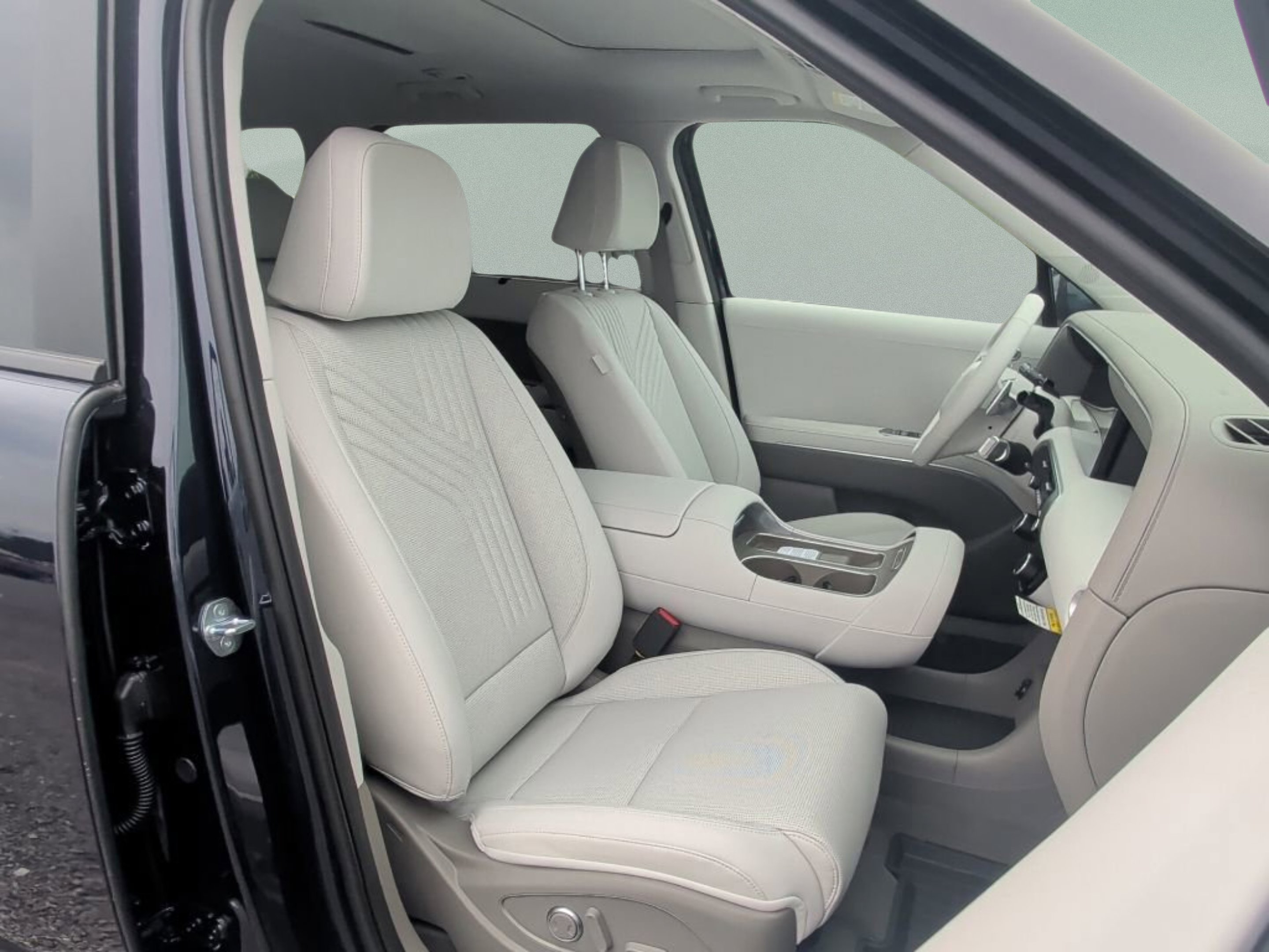 New 2026 Classy Blue Pearl Hyundai Blue SEL Premium 8P image 42