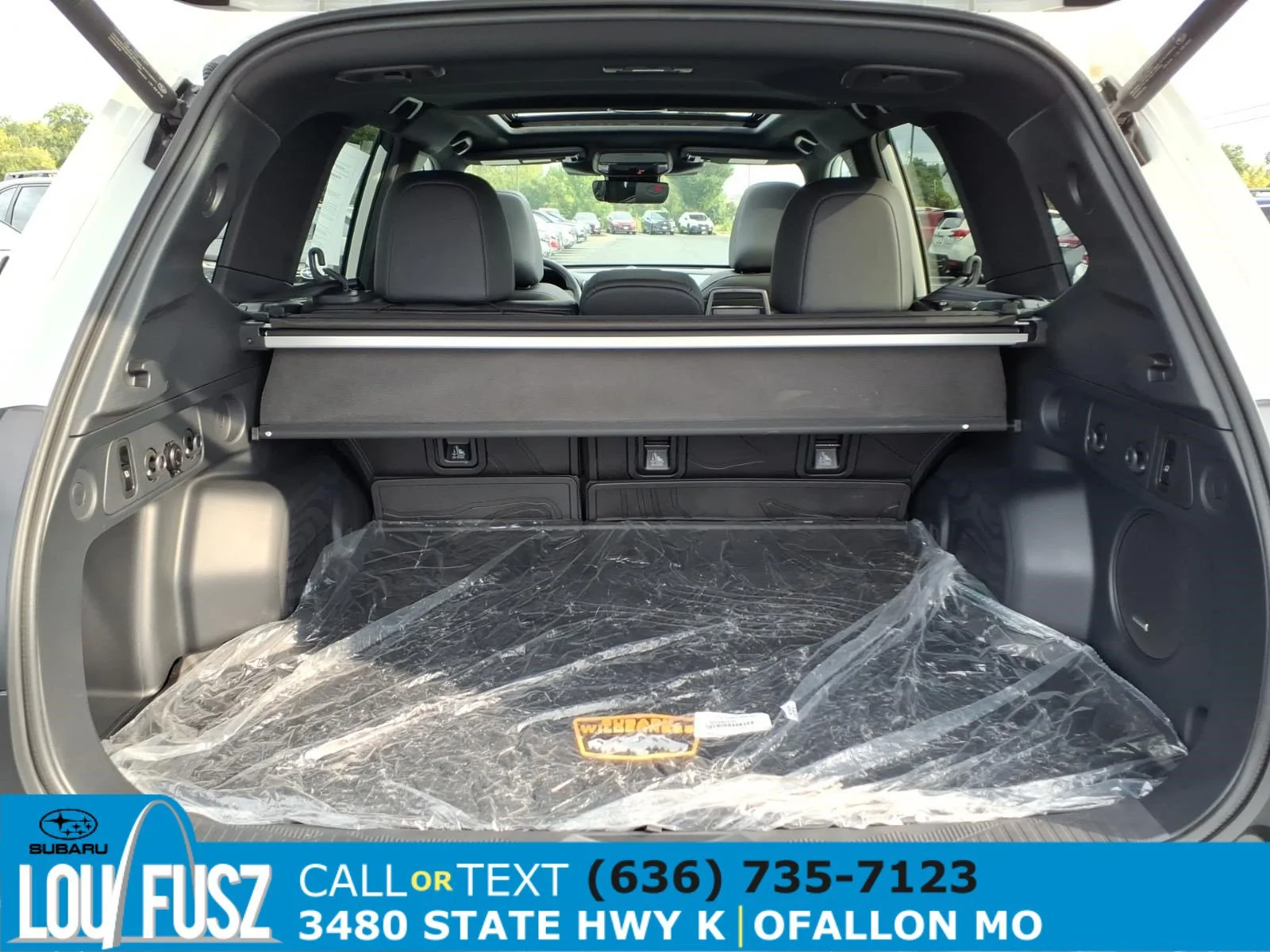 Used 2026 Crystal White Pearl Subaru Wilderness image 29