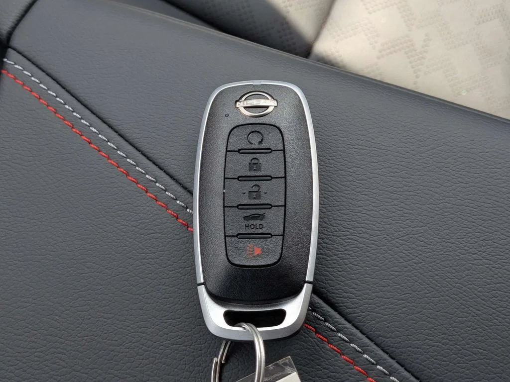 New 2026 Gray Nissan SR image 28