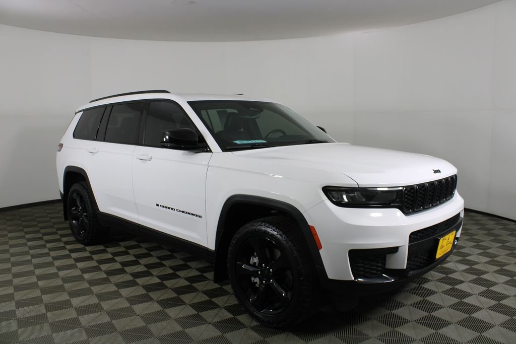 2022 Jeep Grand Cherokee L Altitude 4x4's photo