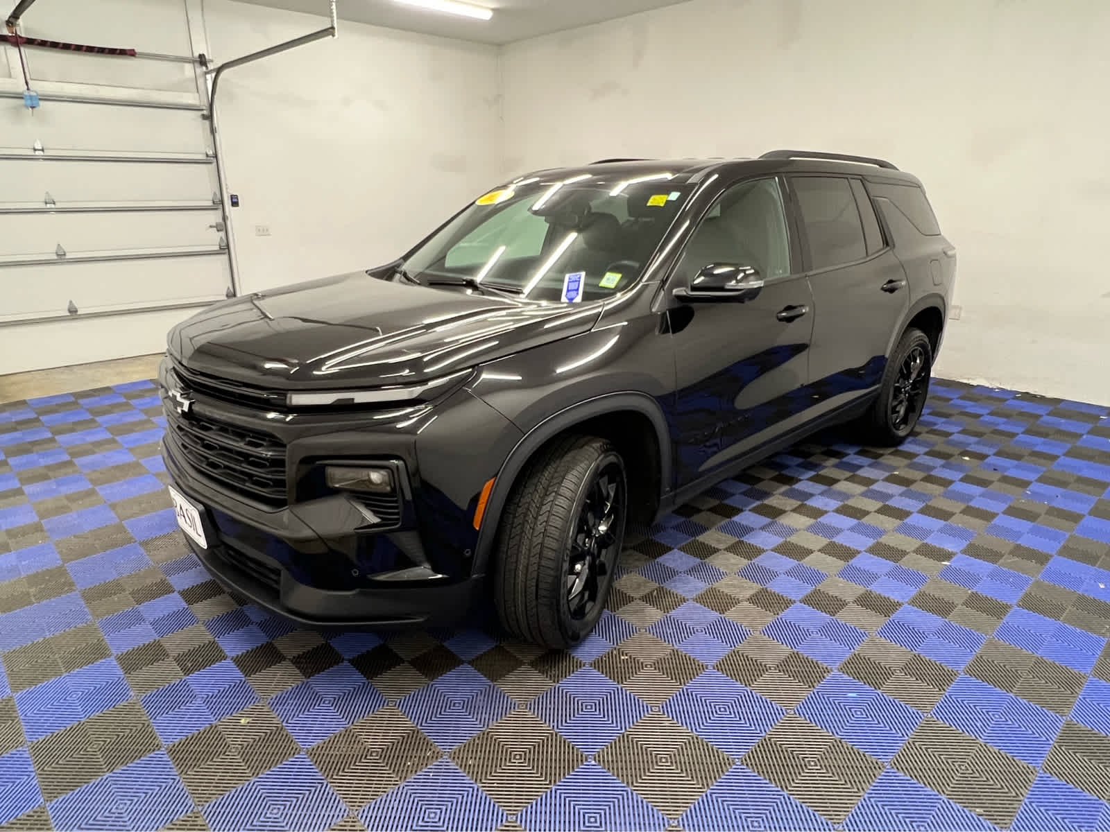 Used 2024 Mosaic Black Metallic Chevrolet AWD LT image 33