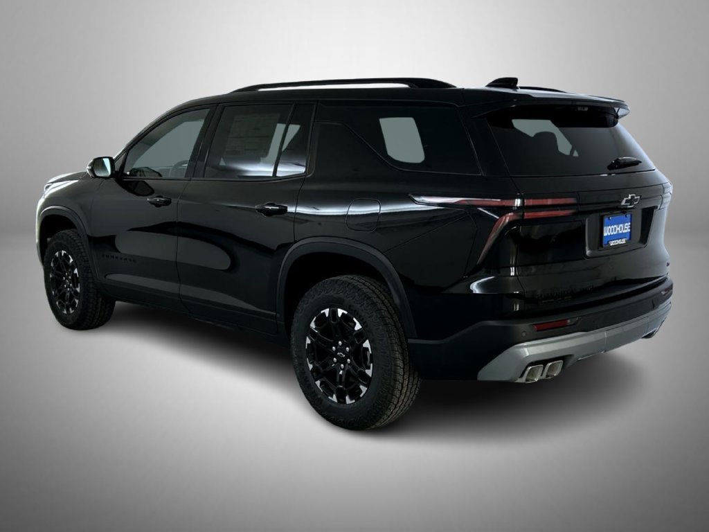 2027 Chevrolet Traverse Z71 - Photo 7