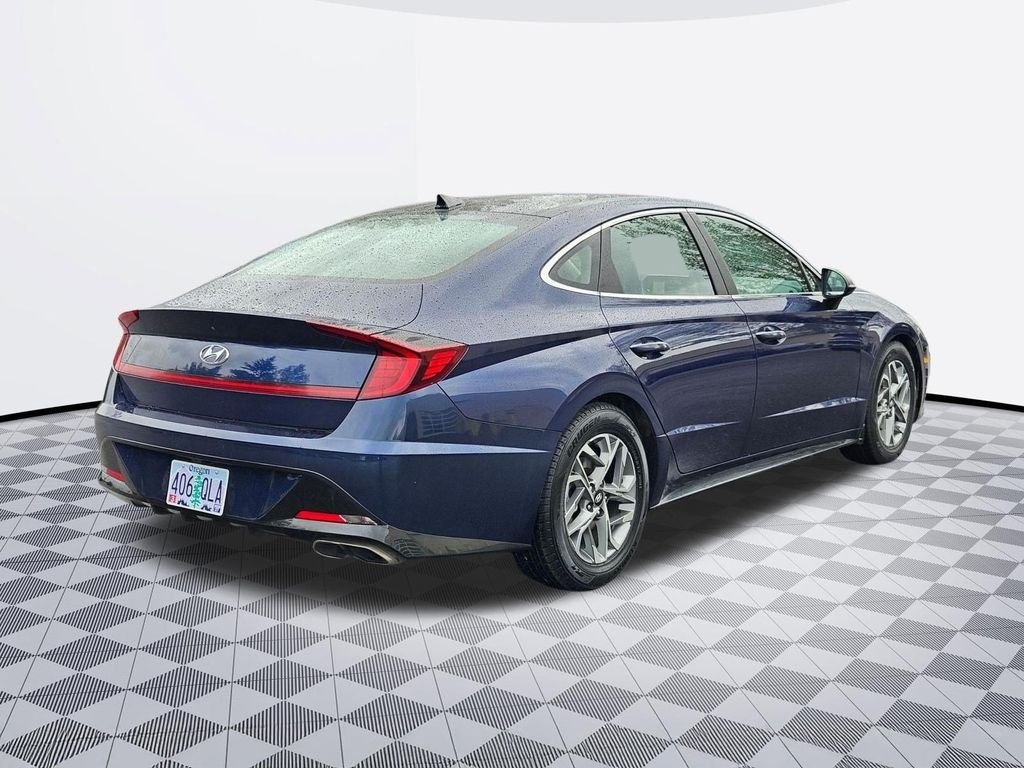 Used 2020 Stormy Blue Hyundai SEL image 6