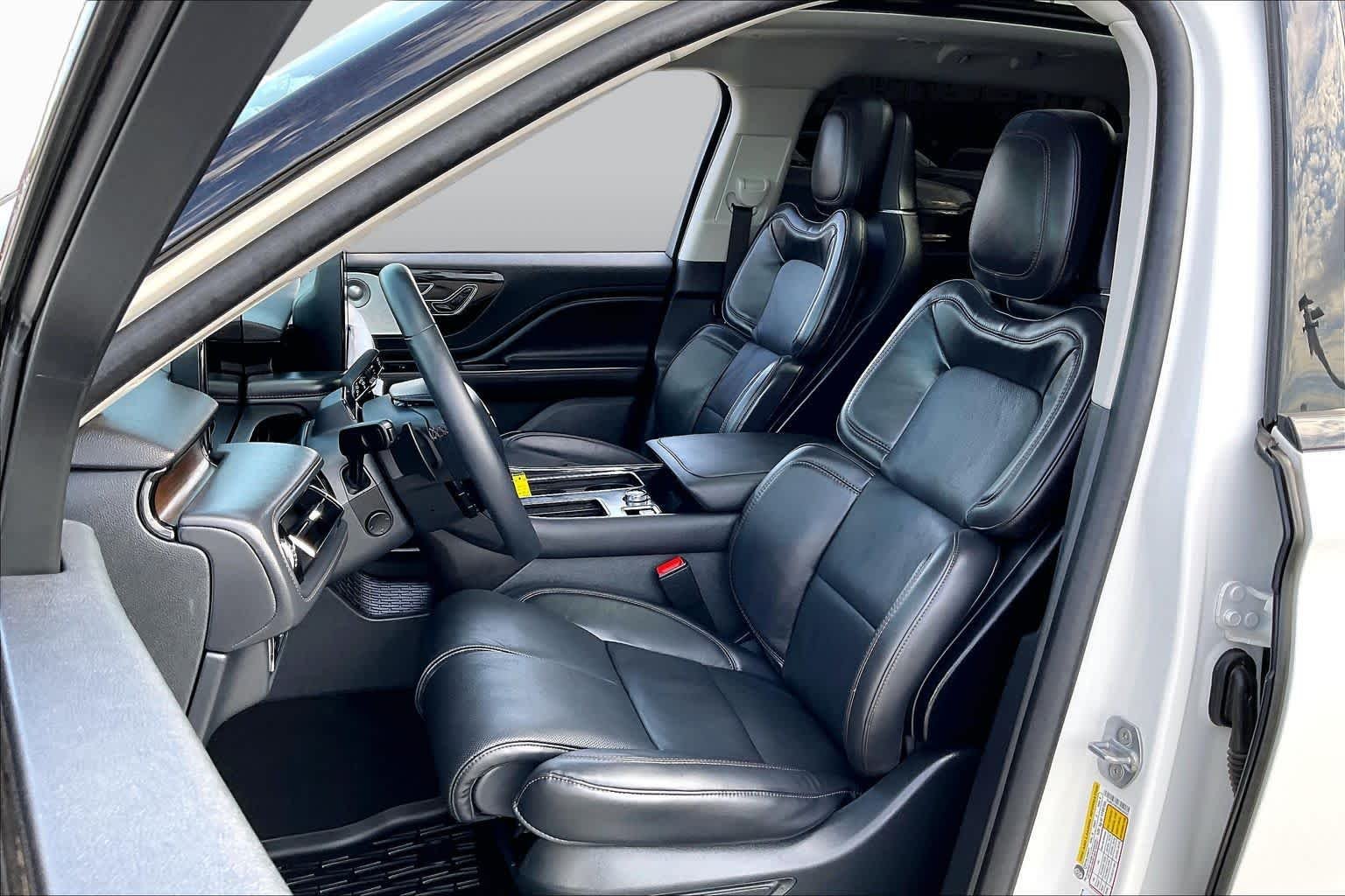 Pre-Owned 2025 Lincoln Aviator Reserve