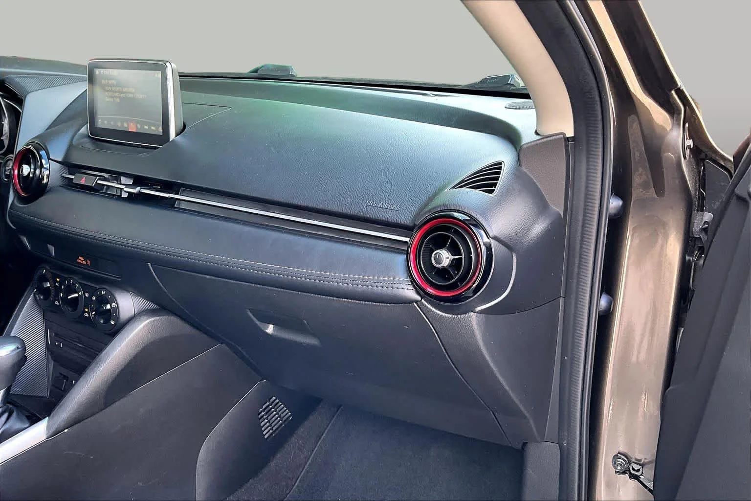 Used 2017 Titanium Flash Mica Mazda Sport image 19